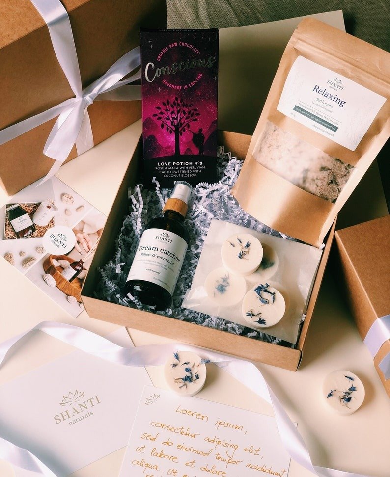 il_794xN.5095644574_book